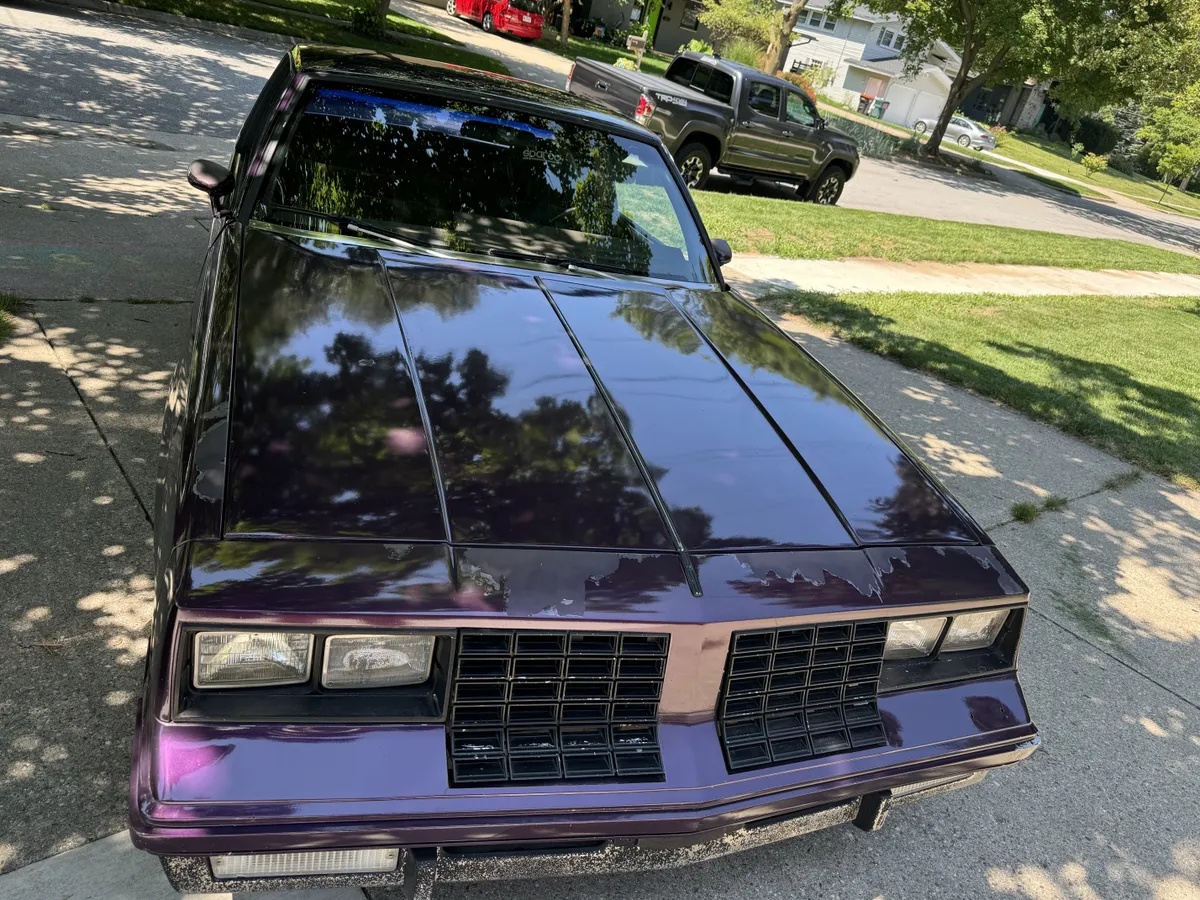 Oldsmobile-Cutlass-supreme-1982-10