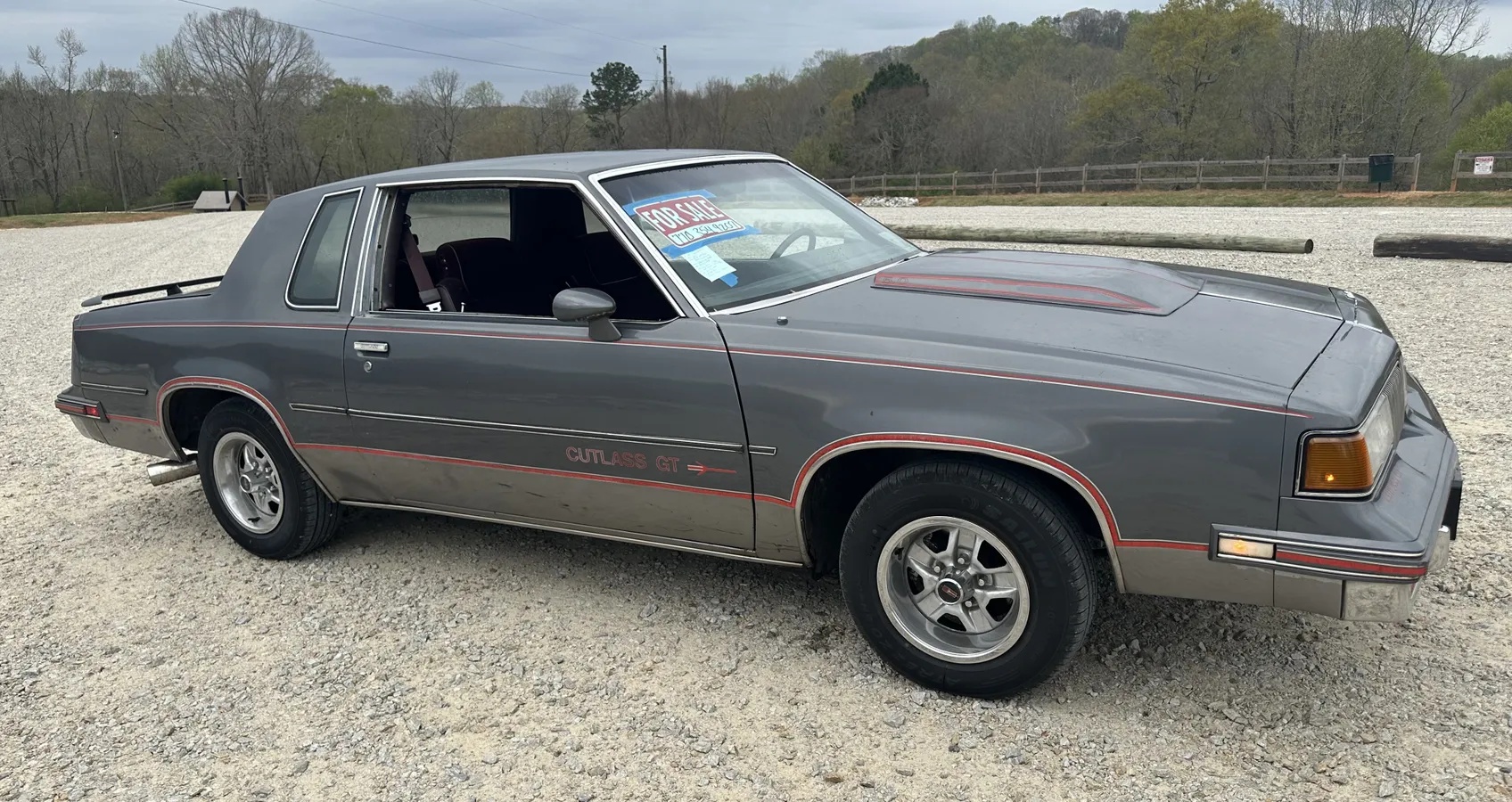 Oldsmobile-Cutlass-supreme-1988-Grey-Burgundy-14