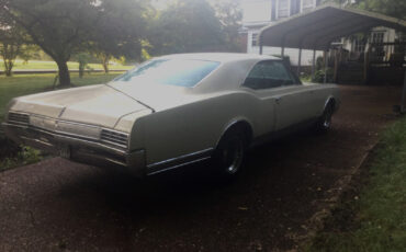 Oldsmobile-Delta-88-Holiday-Coupe-1966-Coupe-3