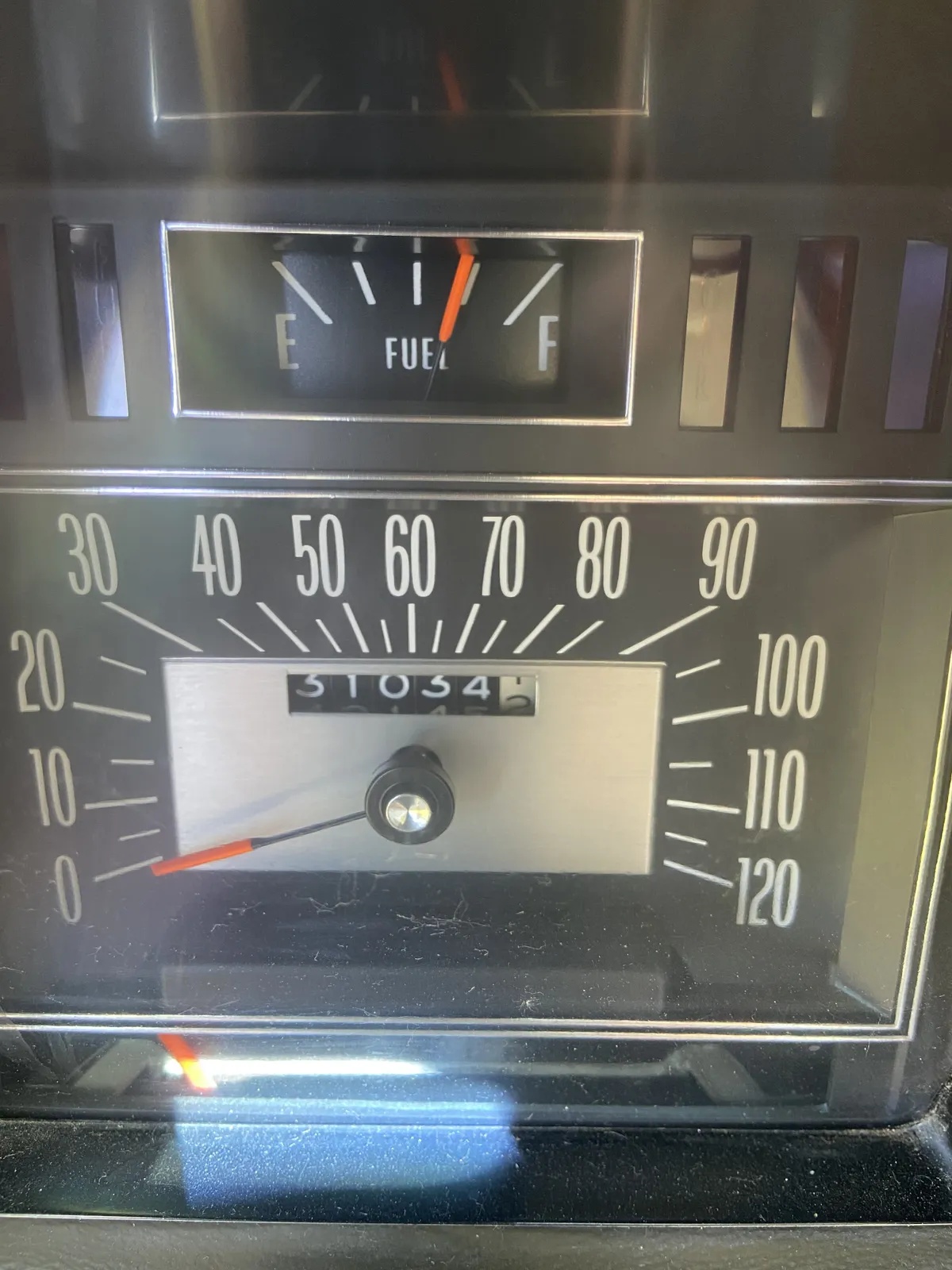 Oldsmobile-Delta-88-royale-1973-White-Cream-12