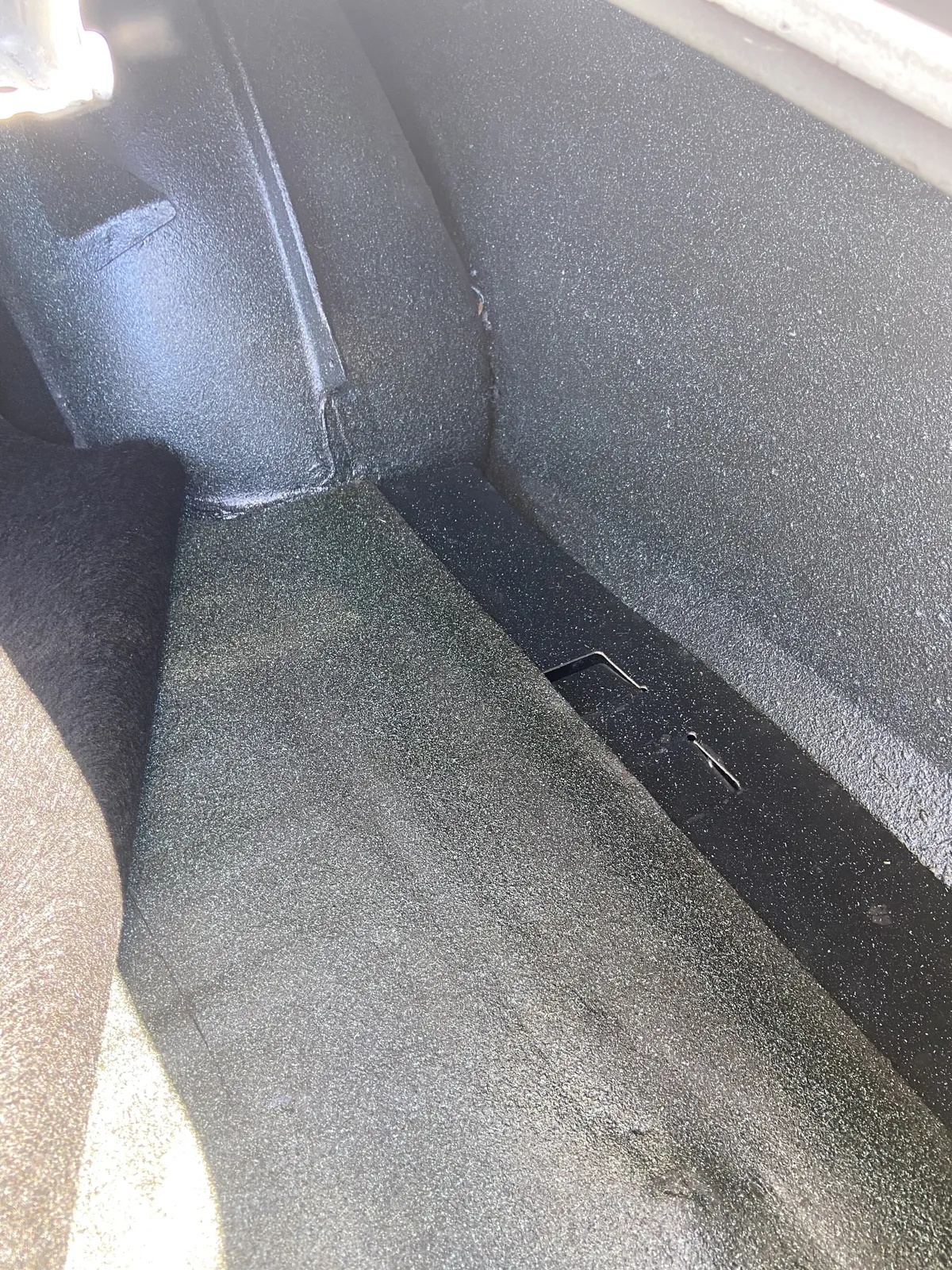 Oldsmobile-Delta-88-royale-1973-White-Cream-14