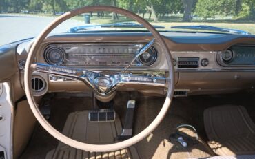 Oldsmobile-Dynamic-88-1960-Sedan-11