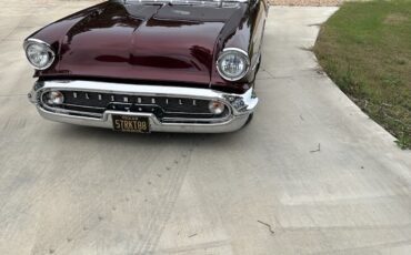 Oldsmobile-Eighty-Eight-1957-Coupe-5