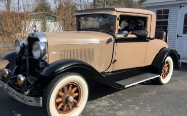 Oldsmobile-F29-1929-Tan-Tan