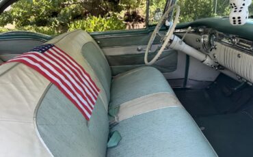 Oldsmobile-Holiday-1955-Two-Shades-Of-Green-Original-Color-Green-Also-Original-4