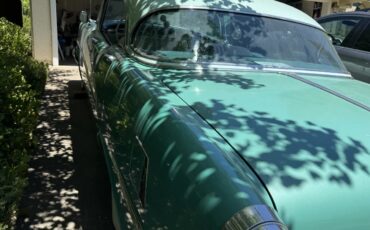 Oldsmobile-Holiday-1955-Two-Shades-Of-Green-Original-Color-Green-Also-Original-9