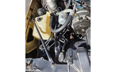 Oldsmobile-Hurst-1979-White-Gold-53