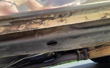 Oldsmobile-Hurst-1979-White-Gold-63