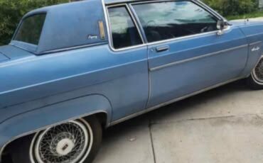 Oldsmobile-Ninety-Eight-1980-Sedan-1