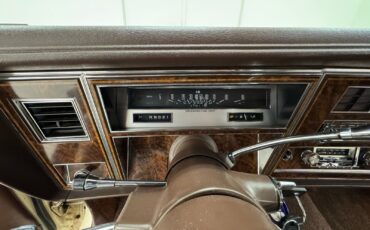 Oldsmobile-Ninety-Eight-1984-Coupe-23