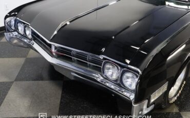 Oldsmobile-Starfire-1966-Black-Black-and-White-16