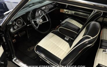 Oldsmobile-Starfire-1966-Black-Black-and-White-2