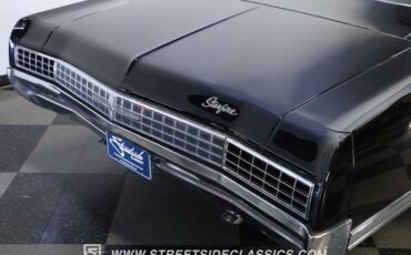 Oldsmobile-Starfire-1966-Black-Black-and-White-21