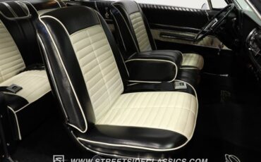 Oldsmobile-Starfire-1966-Black-Black-and-White-38