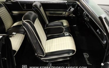 Oldsmobile-Starfire-1966-Black-Black-and-White-39