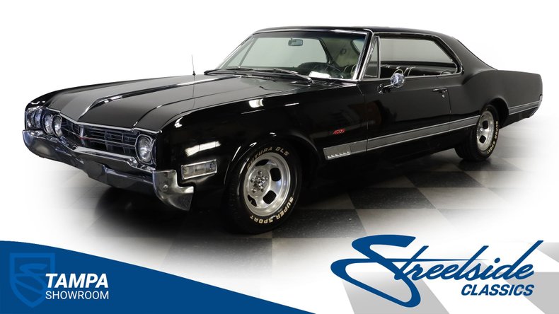 Oldsmobile-Starfire-1966-Black-Black-and-White-46