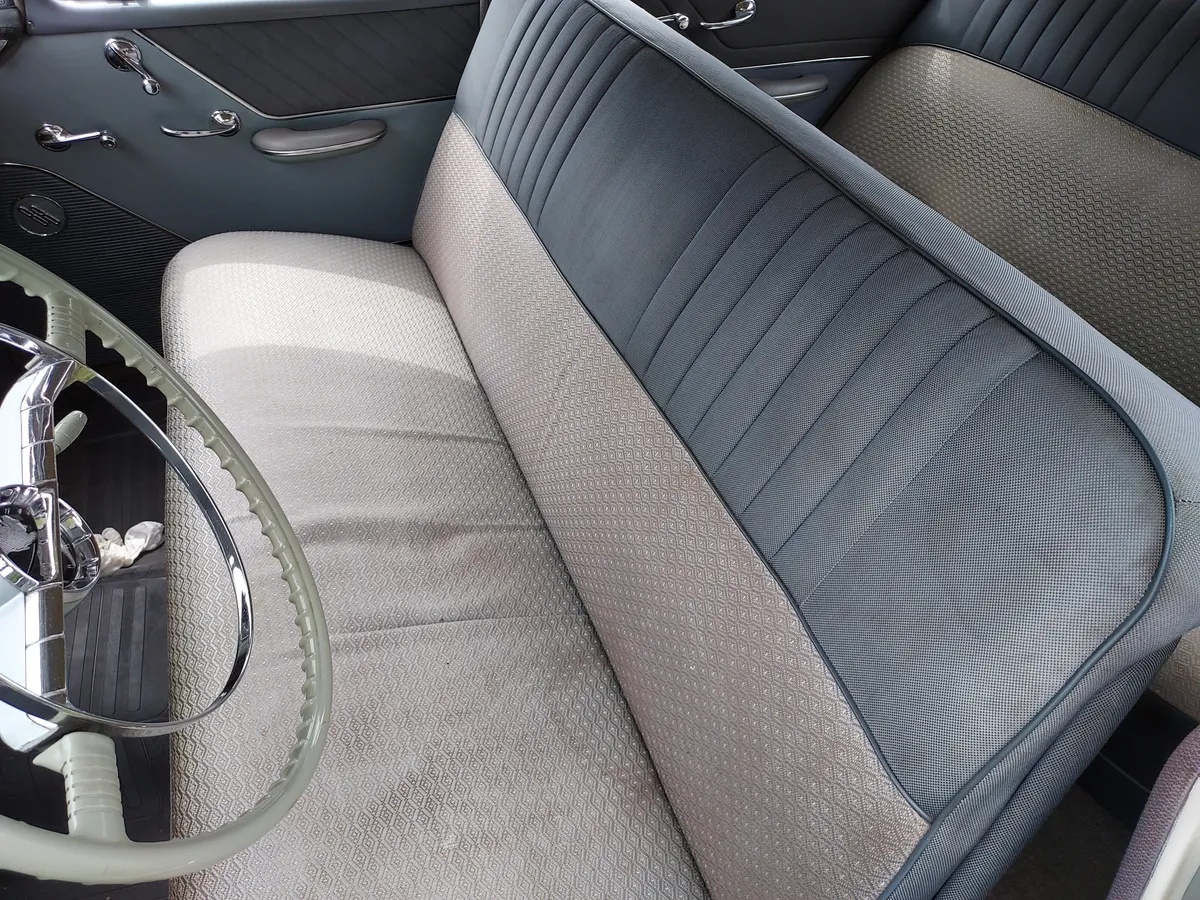 Oldsmobile-Super-88-1955-Red-Gray-5