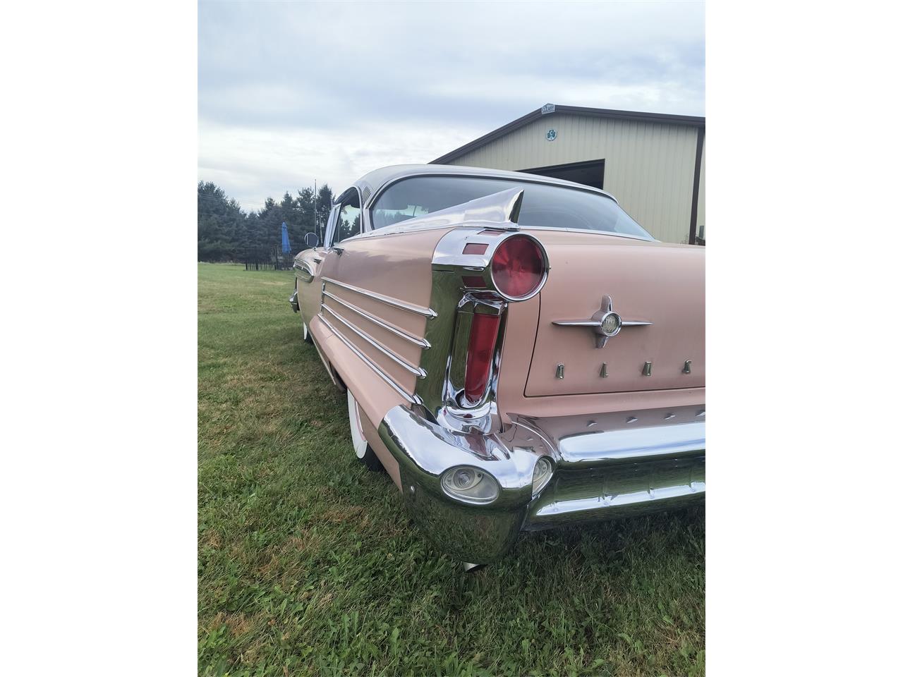Oldsmobile-Super-88-1958-Desert-Glowpink-Gray-8