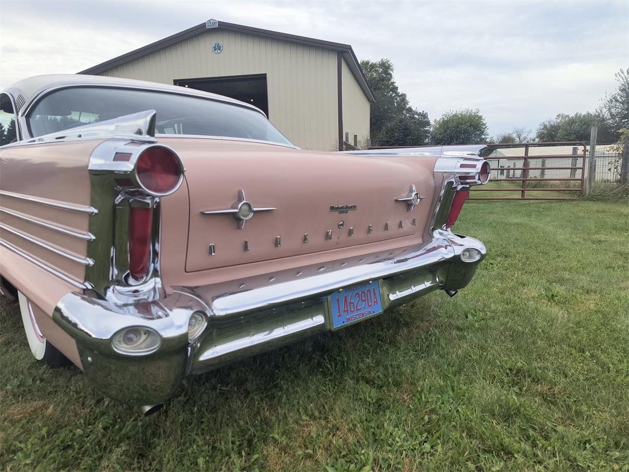 Oldsmobile-Super-88-1958-Desert-Glowpink-Gray-9