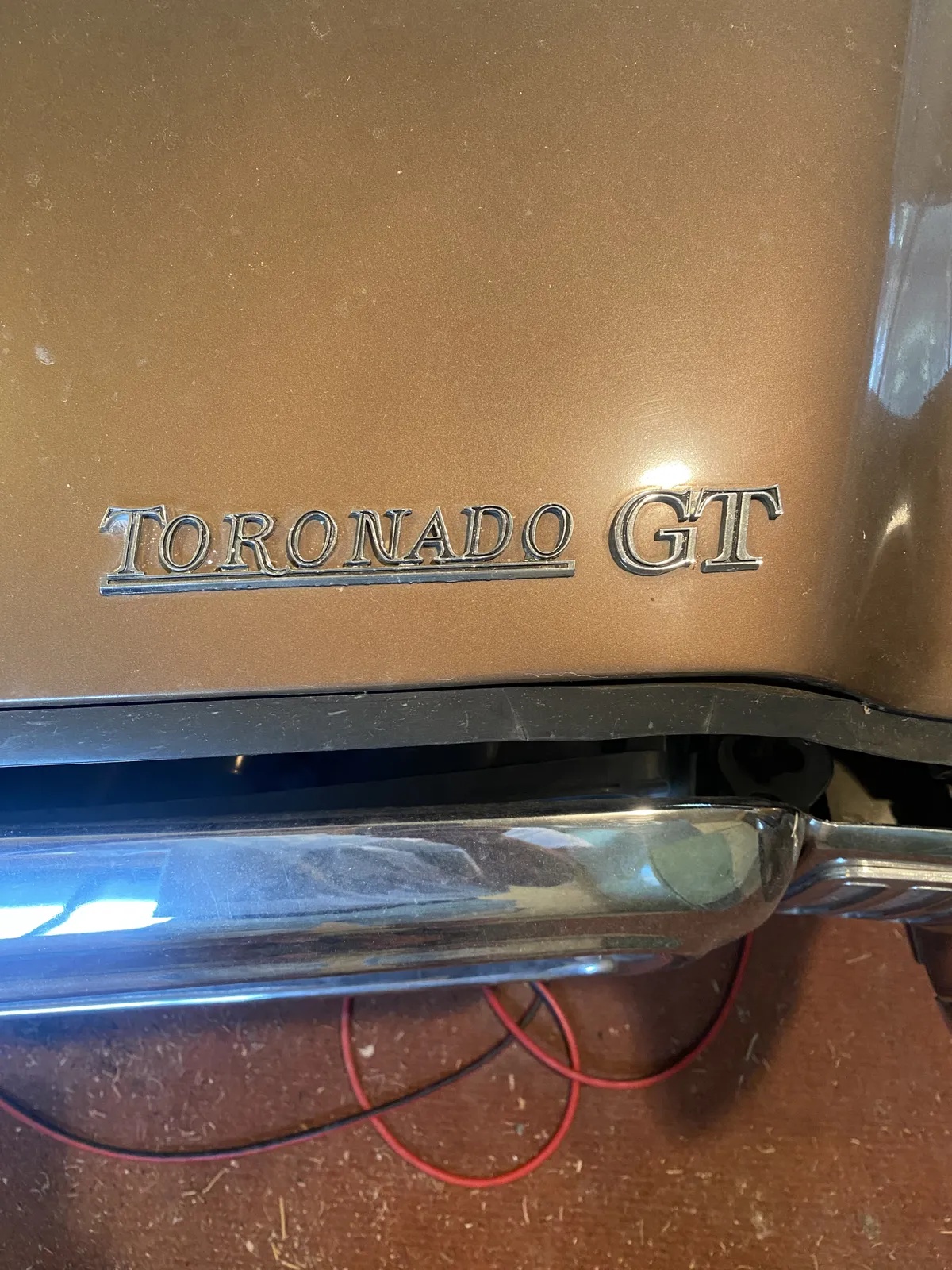 Oldsmobile-Toronado-1970-Brown-Brown-2