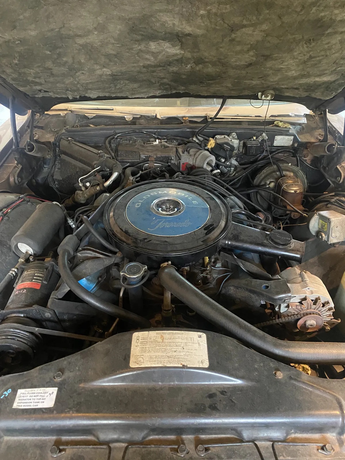 Oldsmobile-Toronado-1970-Brown-Brown-3