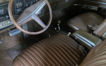 Oldsmobile-Toronado-1970-Brown-Brown-4