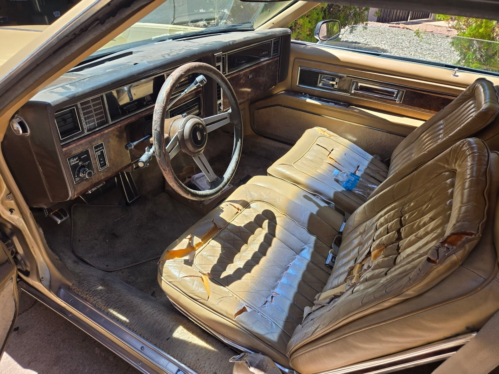 Oldsmobile-Toronado-1984-Coupe-6