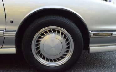 Oldsmobile-Toronado-1991-Coupe-13