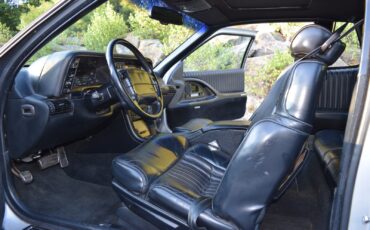 Oldsmobile-Toronado-1991-Coupe-25