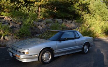 Oldsmobile-Toronado-1991-Coupe-3
