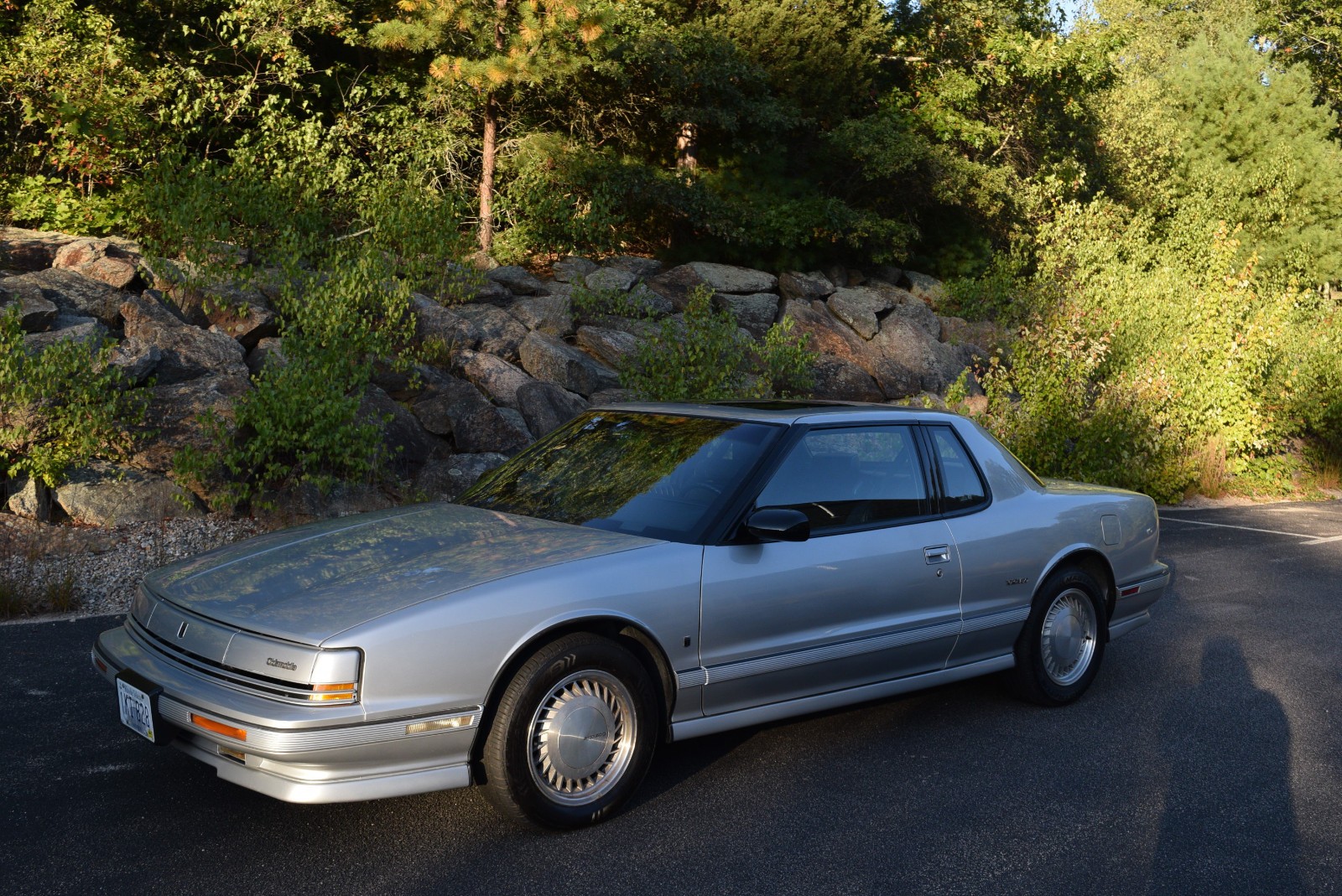 Oldsmobile-Toronado-1991-Coupe-3