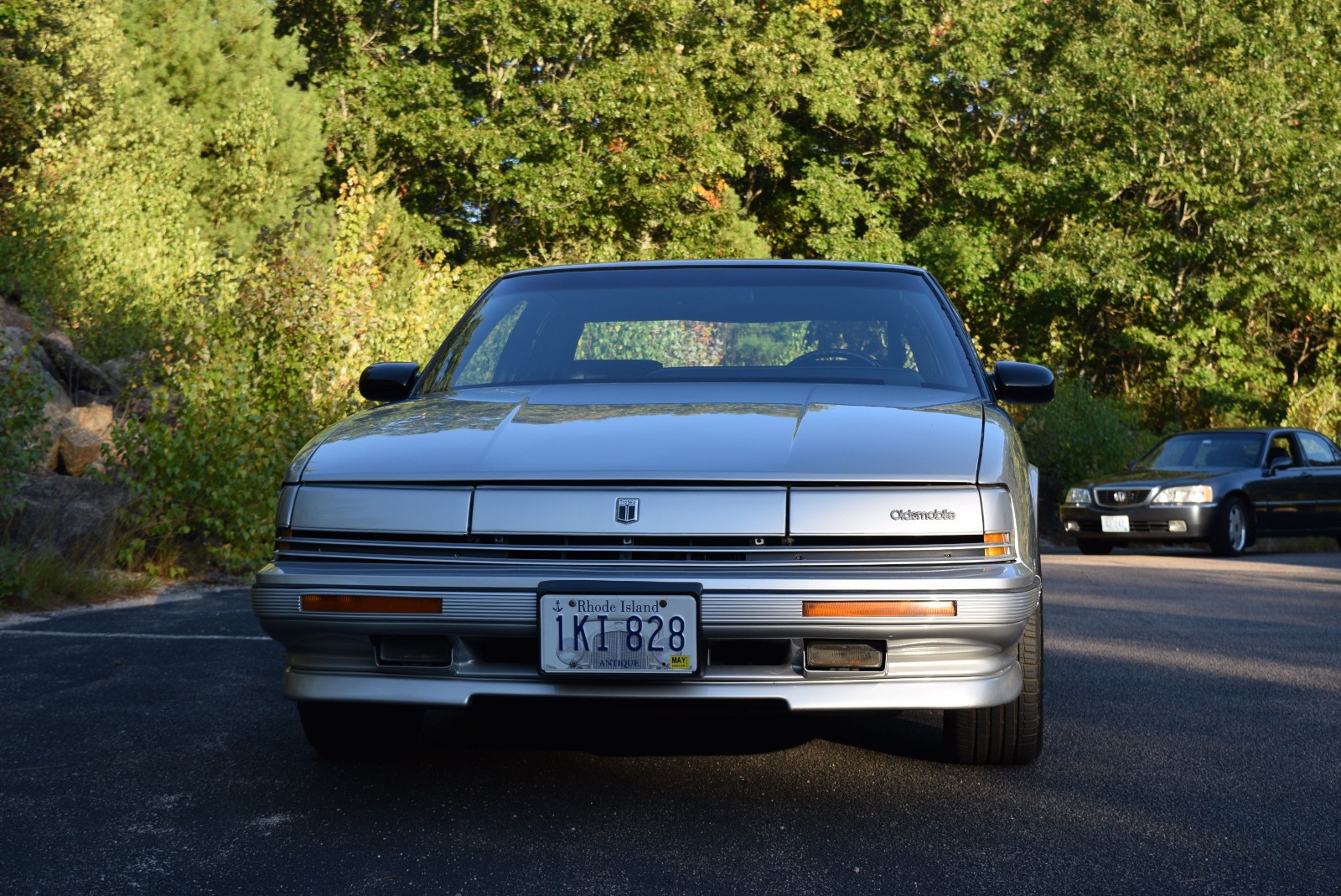 Oldsmobile-Toronado-1991-Coupe-4