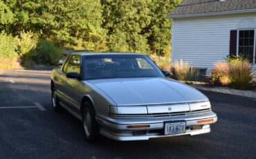 Oldsmobile-Toronado-1991-Coupe-5