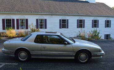Oldsmobile-Toronado-1991-Coupe-7