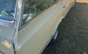 Oldsmobile-Vista-Cruiser-1965-4