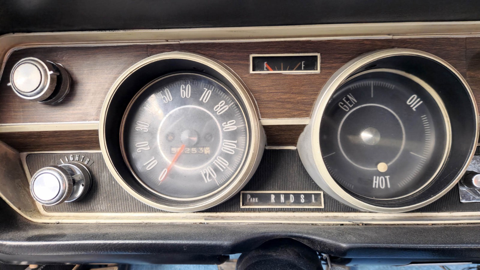 Oldsmobile-Vista-Cruiser-1967-Wagon-14
