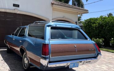 Oldsmobile-Vista-cruiser-1971-Blue-Blue-10