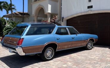 Oldsmobile-Vista-cruiser-1971-Blue-Blue-12