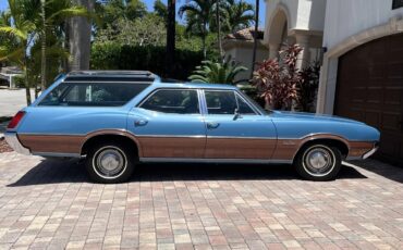 Oldsmobile-Vista-cruiser-1971-Blue-Blue-13