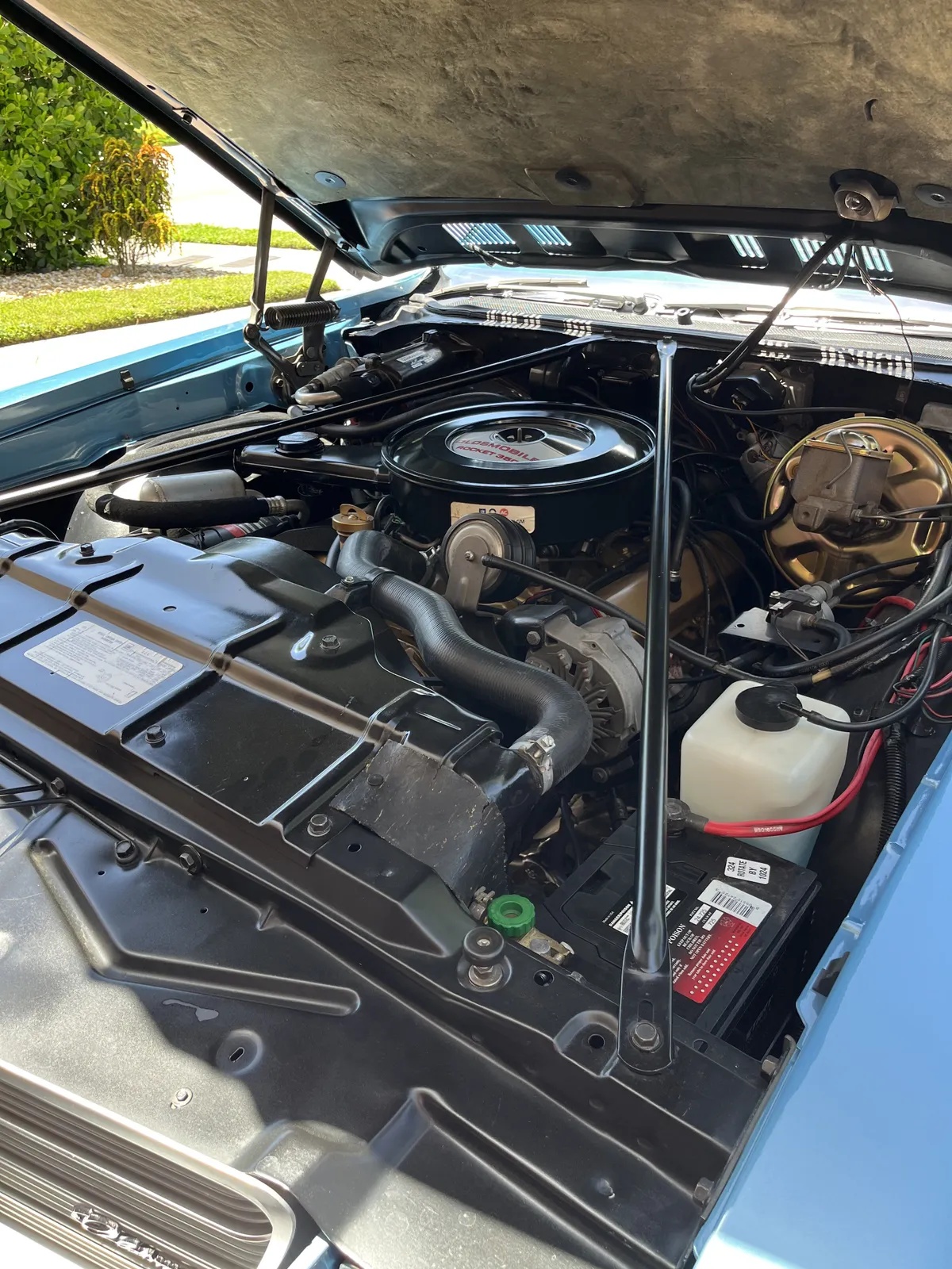 Oldsmobile-Vista-cruiser-1971-Blue-Blue-15