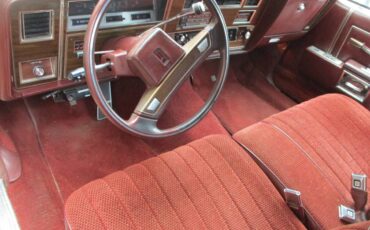 Oldsmobile-custom-cruiser-wagon-1990-2