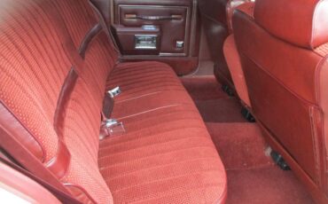 Oldsmobile-custom-cruiser-wagon-1990-6