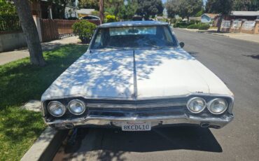 Oldsmobile-cutlass-1964-white-1