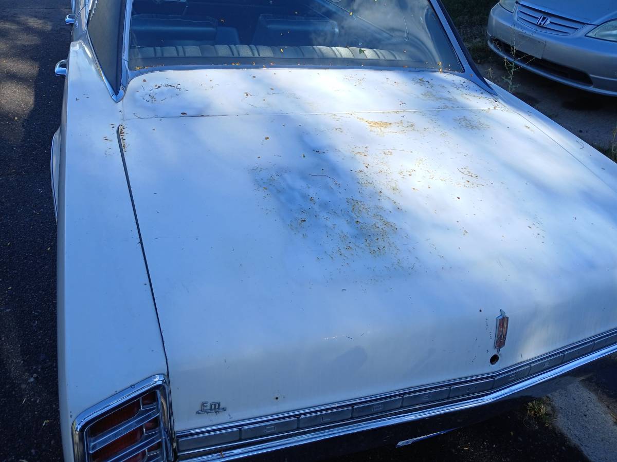 Oldsmobile-cutlass-1966-white-10