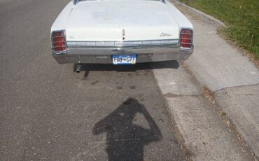 Oldsmobile-cutlass-1966-white-4