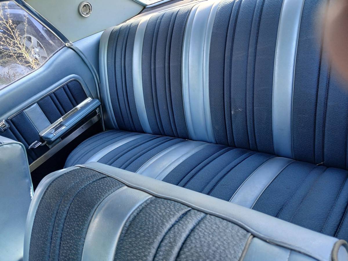 Oldsmobile-cutlass-1966-white-8