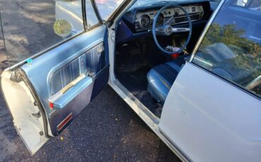 Oldsmobile-cutlass-1966-white-9