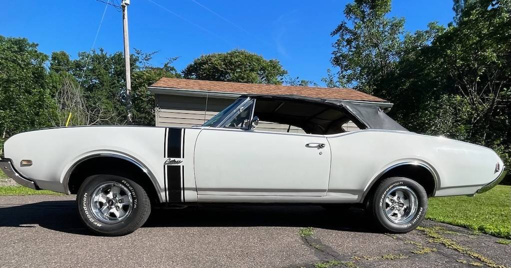 Oldsmobile-cutlass-1968-12