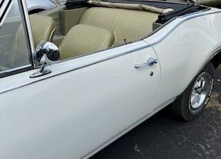 Oldsmobile-cutlass-1968-13