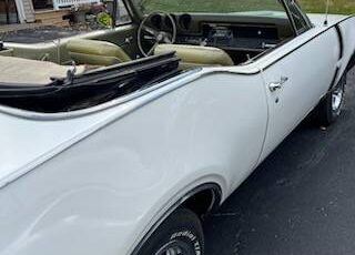 Oldsmobile-cutlass-1968-3